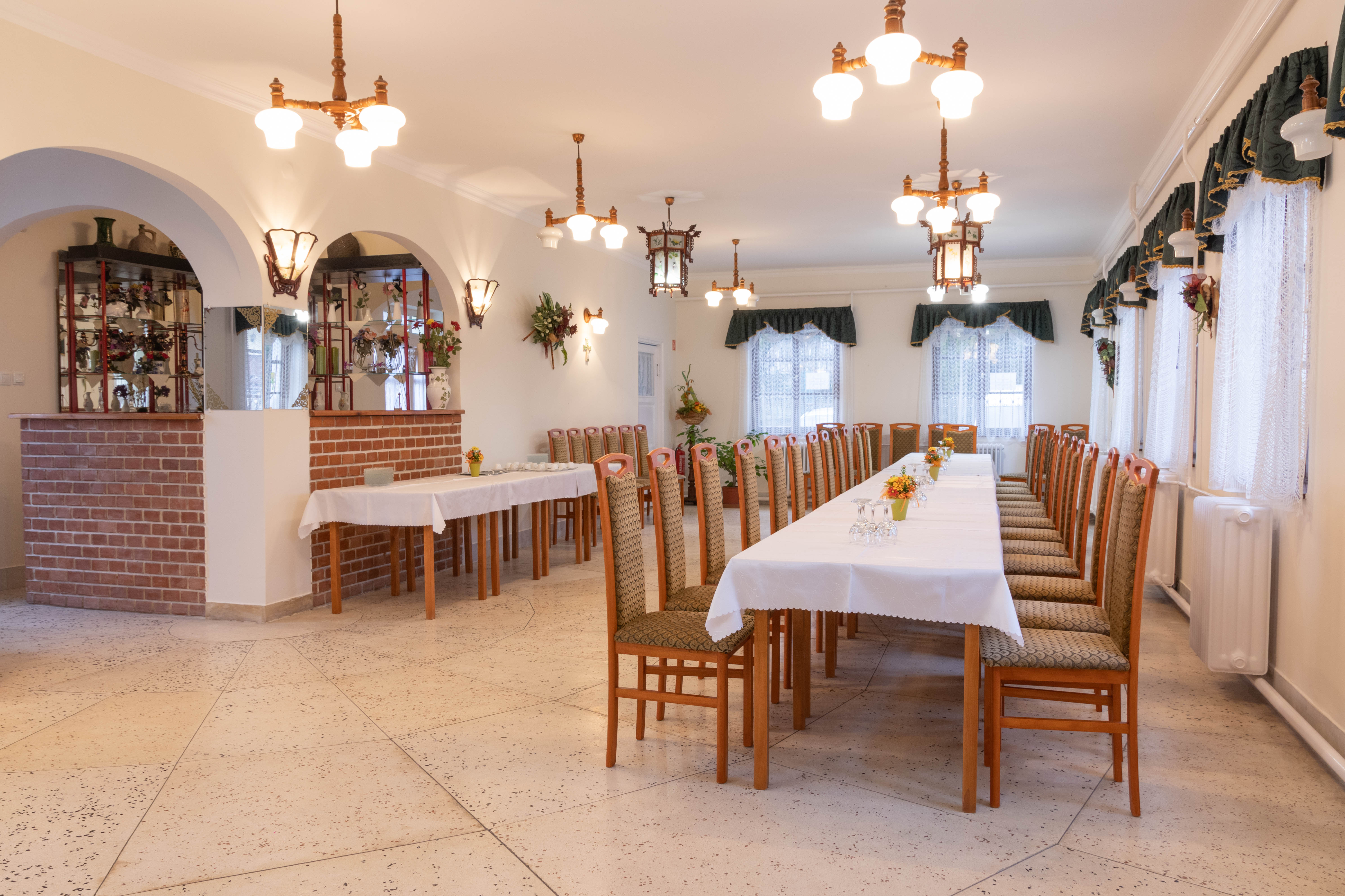 Márta Panzió szobafoglalás Esztergom