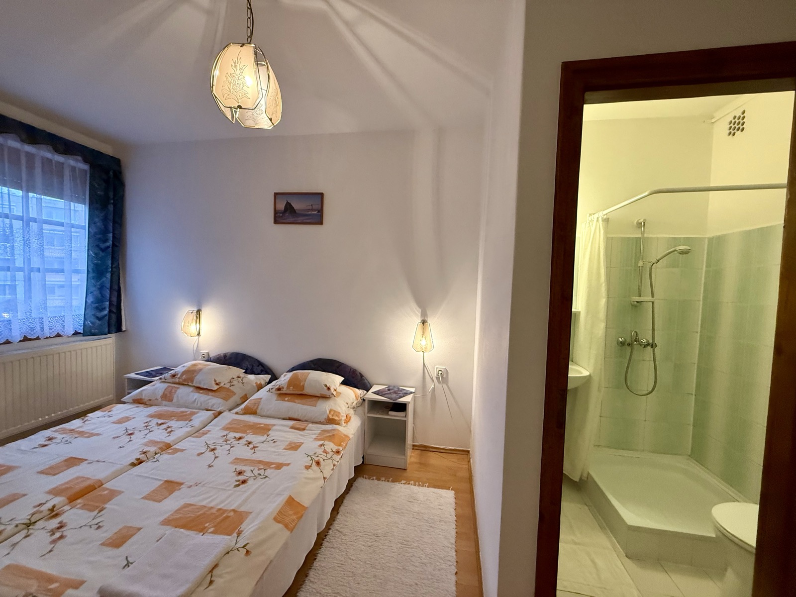Márta Guest House